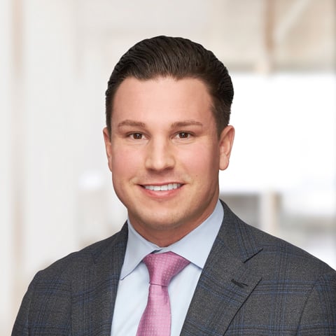 Headshot of Alex Lauren